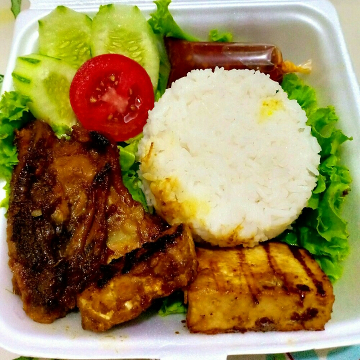 Nasi Ayam Bakar