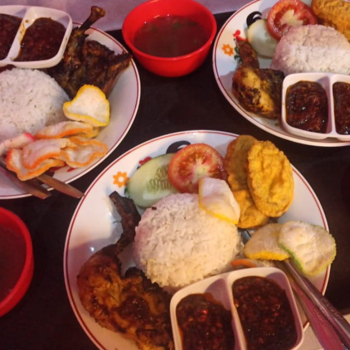 Nasi Ayam Bakar