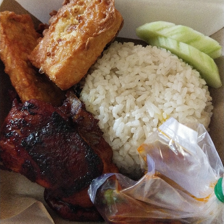 Nasi Ayam Bakar Bumbu Bali