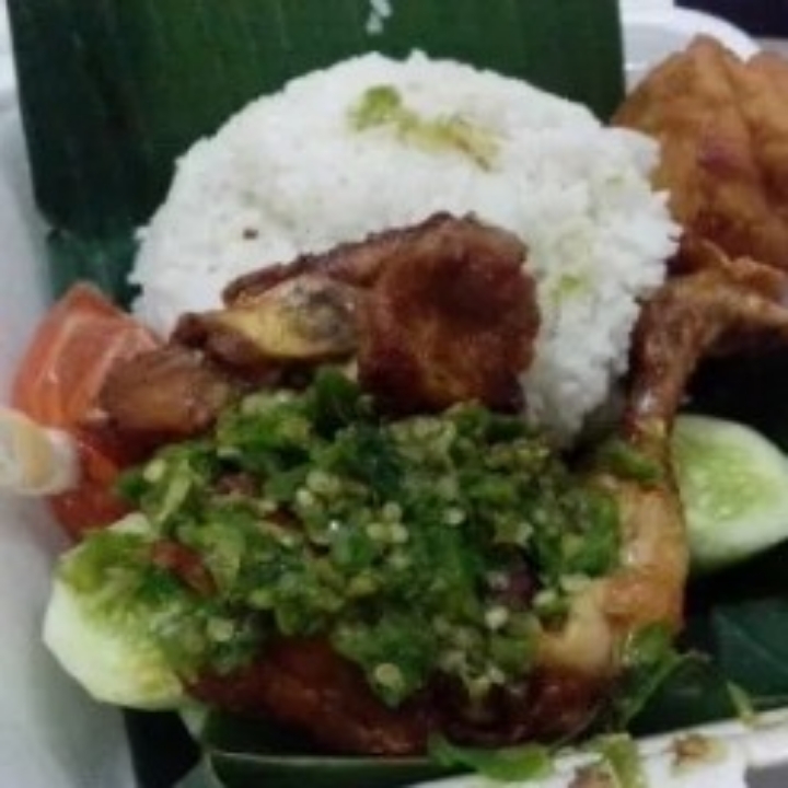 Nasi Ayam Bakar Lombok Ijo