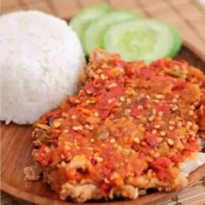 Nasi Ayam Crispy Sambal Geprek