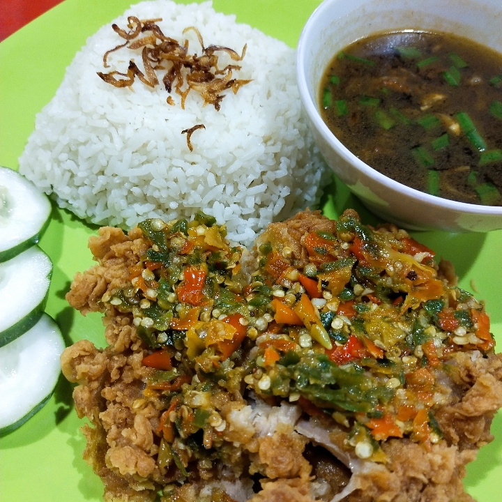 Nasi Ayam Geprek 