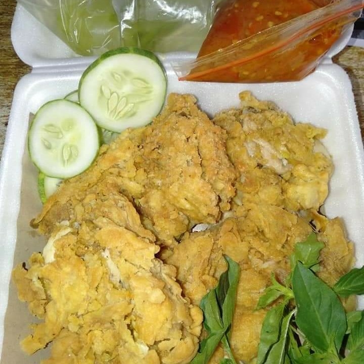 Nasi Ayam Geprek  Es Teh 2