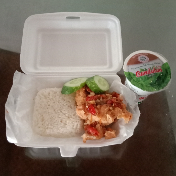 Nasi Ayam Geprek