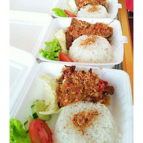 Nasi Ayam Geprek