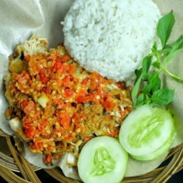 Nasi Ayam Geprek