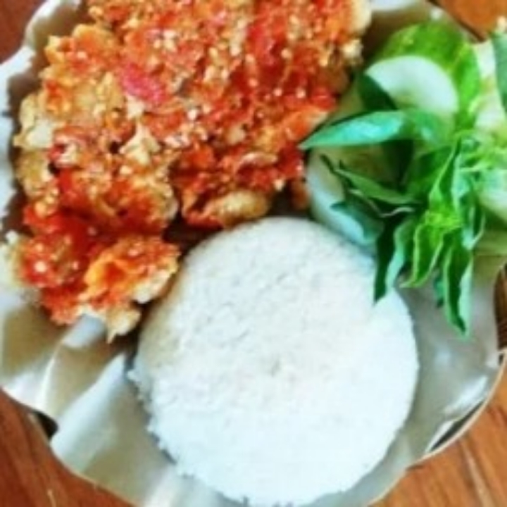 Nasi Ayam Geprek