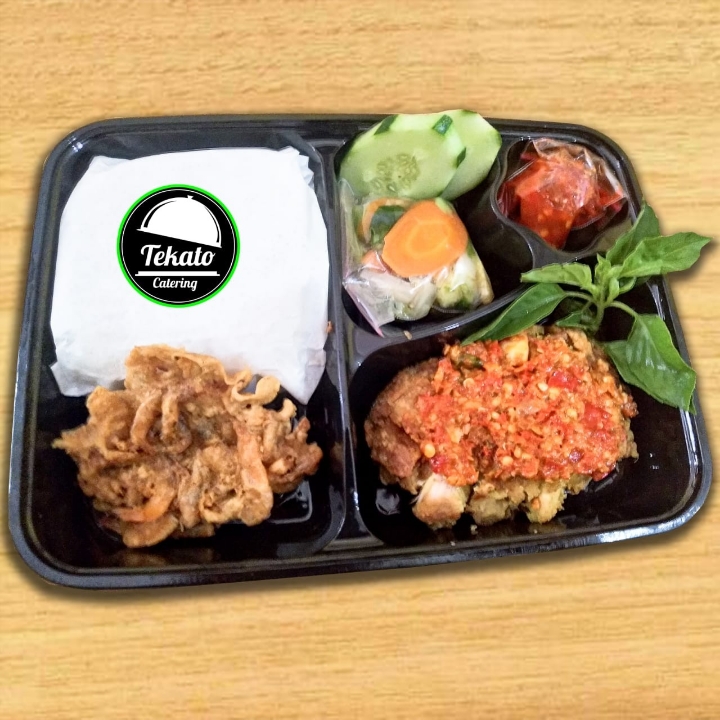 Nasi Ayam Geprek Bento