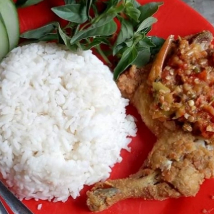 Nasi Ayam Geprek Paket Besar