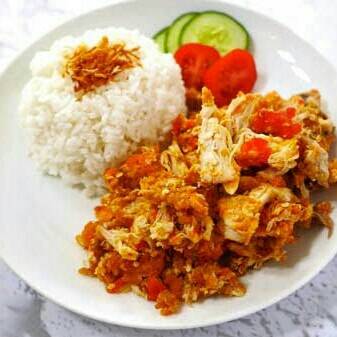 Nasi Ayam Geprek Plus Sosis