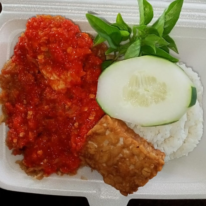 Nasi Ayam Geprek Sambel Bawang