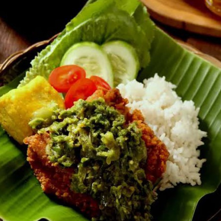 Nasi Ayam Geprek Sambel Ijo 1 