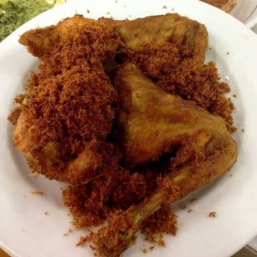 Nasi Ayam Goreng 