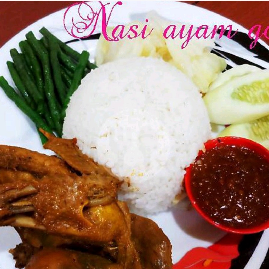 Nasi Ayam Goreng