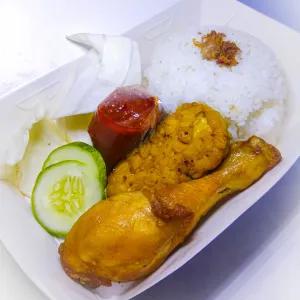 Nasi Ayam Goreng