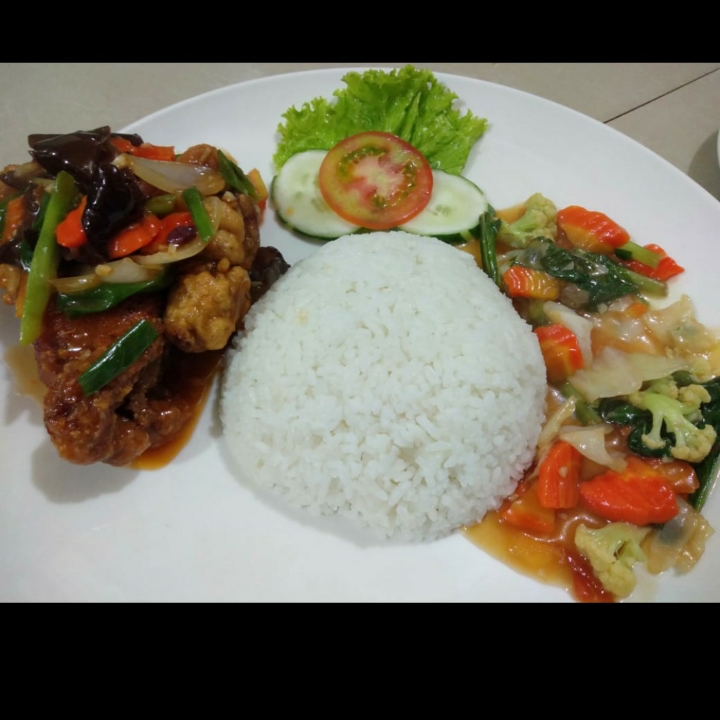 Nasi Ayam Jamur