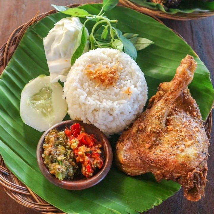 Nasi Ayam Kampung Bakar Besar