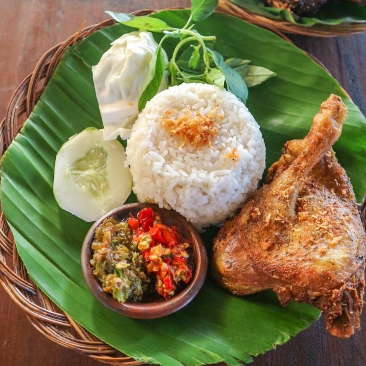 Nasi Ayam Kampung Bakar Sedang