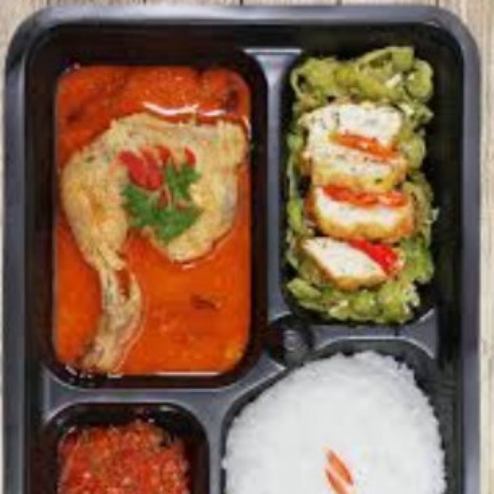 Nasi Ayam Paket Gulai