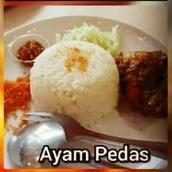 Nasi Ayam Pedas