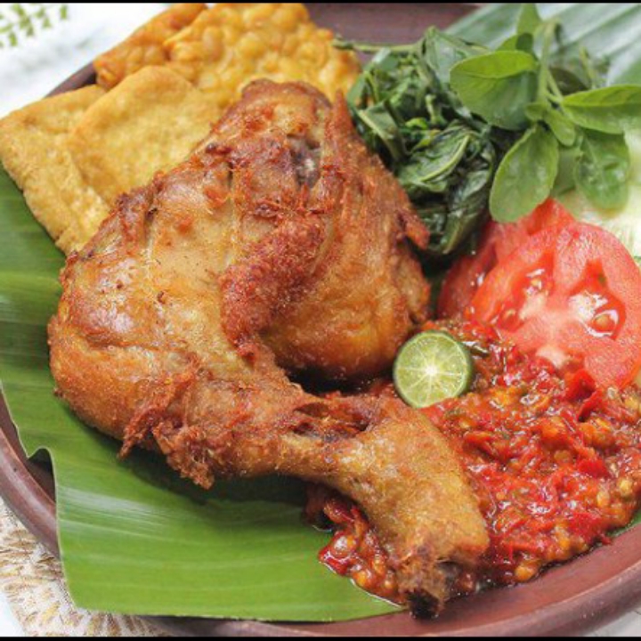 Nasi Ayam Penyet