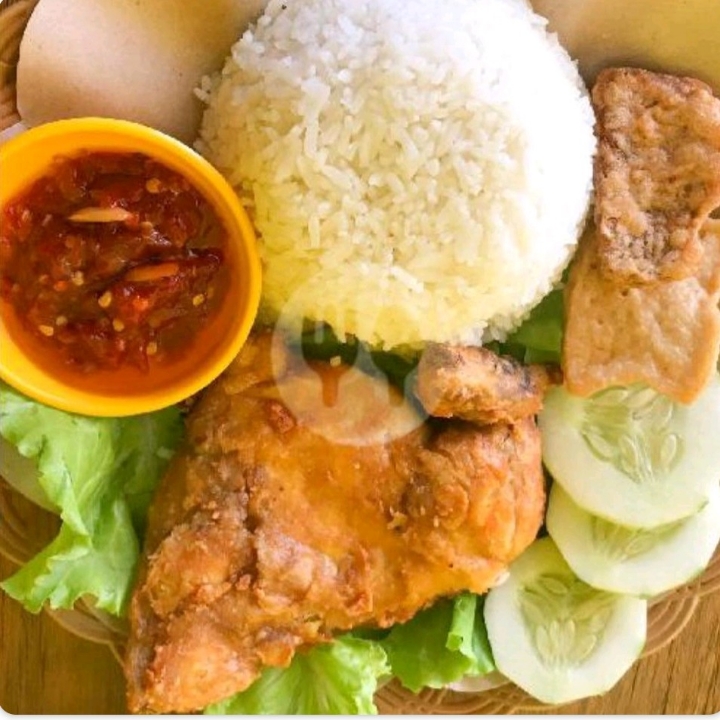 Nasi Ayam Penyet