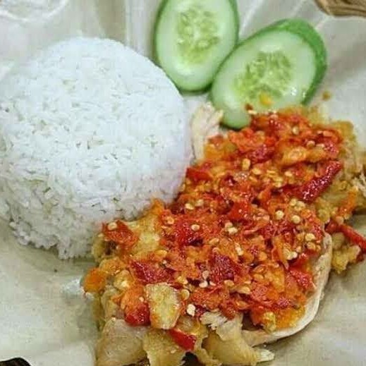 Nasi Ayam Penyet