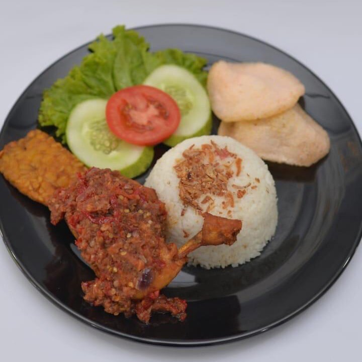 Nasi Ayam Penyet ZP