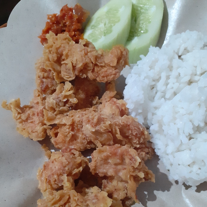 Nasi Ayam Pop Pop