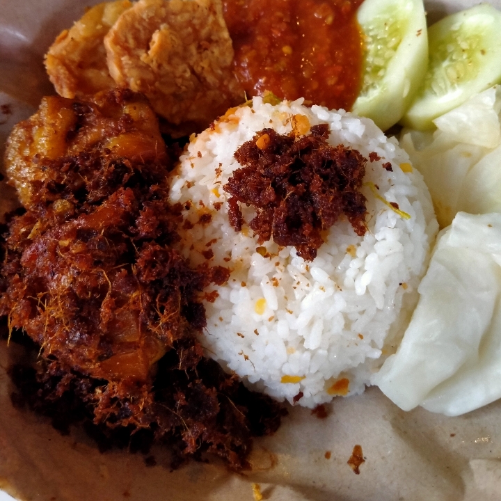 Nasi Ayam Rempah