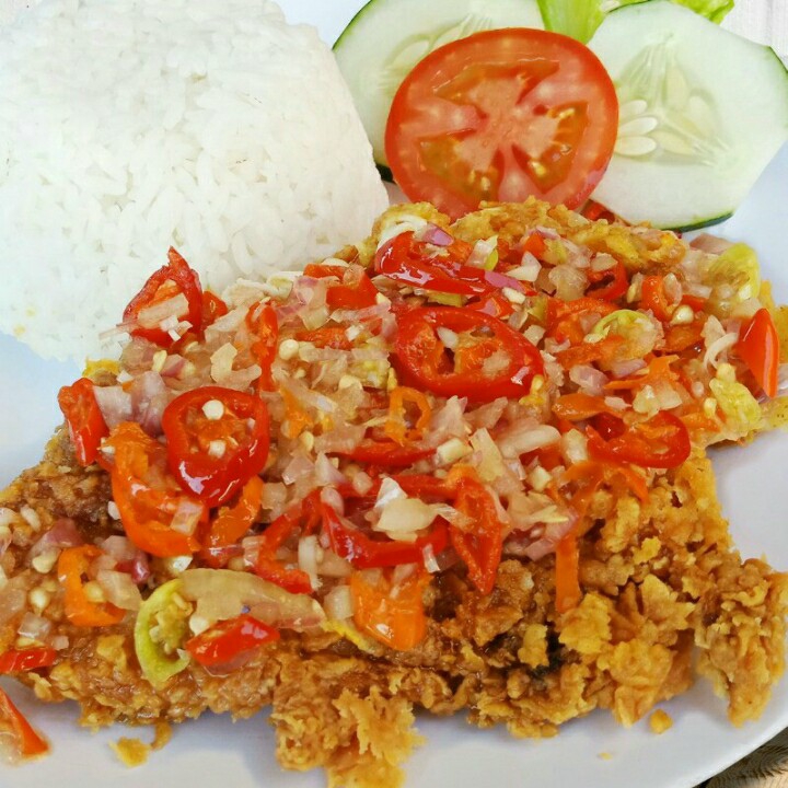 Nasi Ayam Remuk Sambal Lamongan