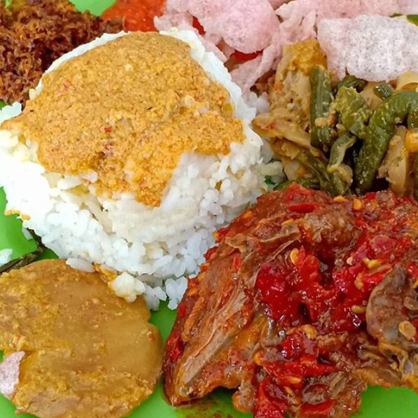 Nasi Ramas Ayam Sambal