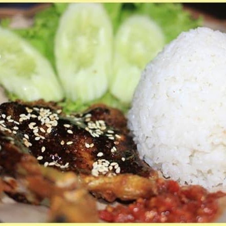 Nasi Ayam Saus Lada Hitam