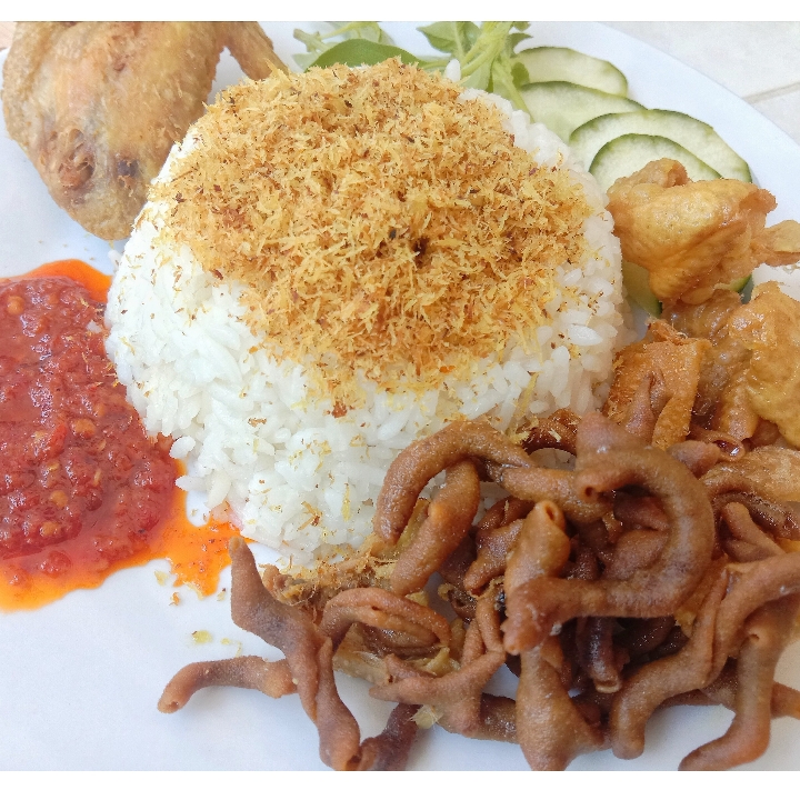 Nasi Ayam Sayap Sambal Ijo