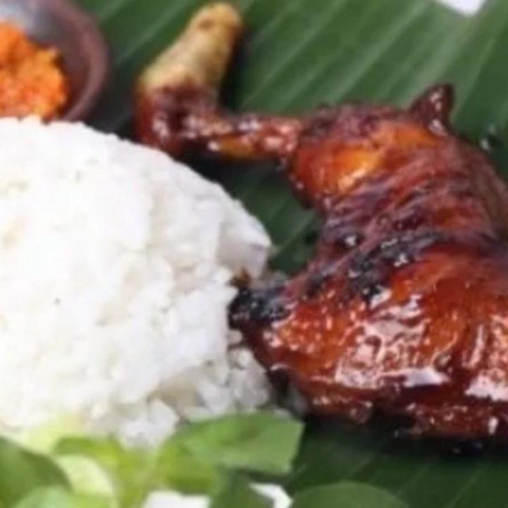 Nasi Ayam Ungkep Bakar