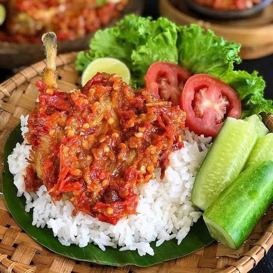 Nasi Ayam Ungkep Sambal Suroboyo Spesial