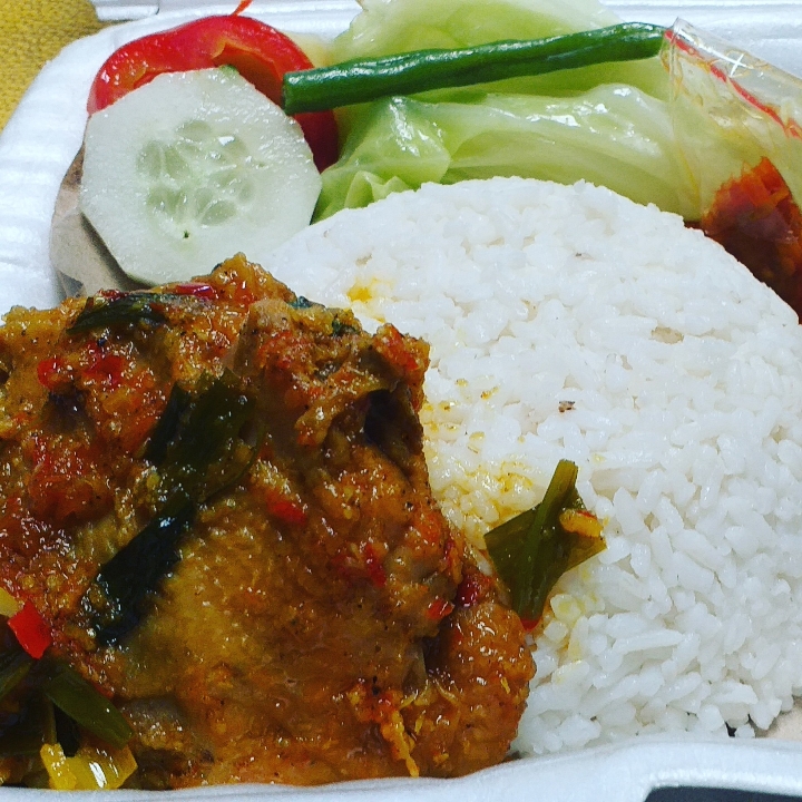 Nasi Ayam Woku