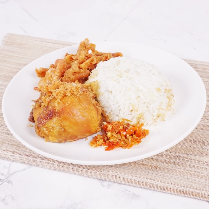 Nasi Ayam krispi Geprek