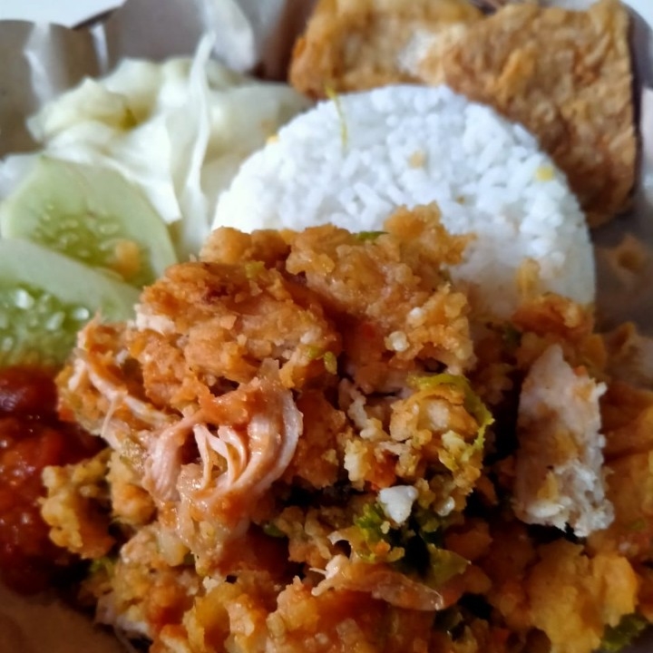 Nasi AyamGeprek