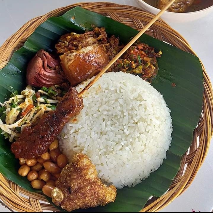 Nasi Babi Genyol