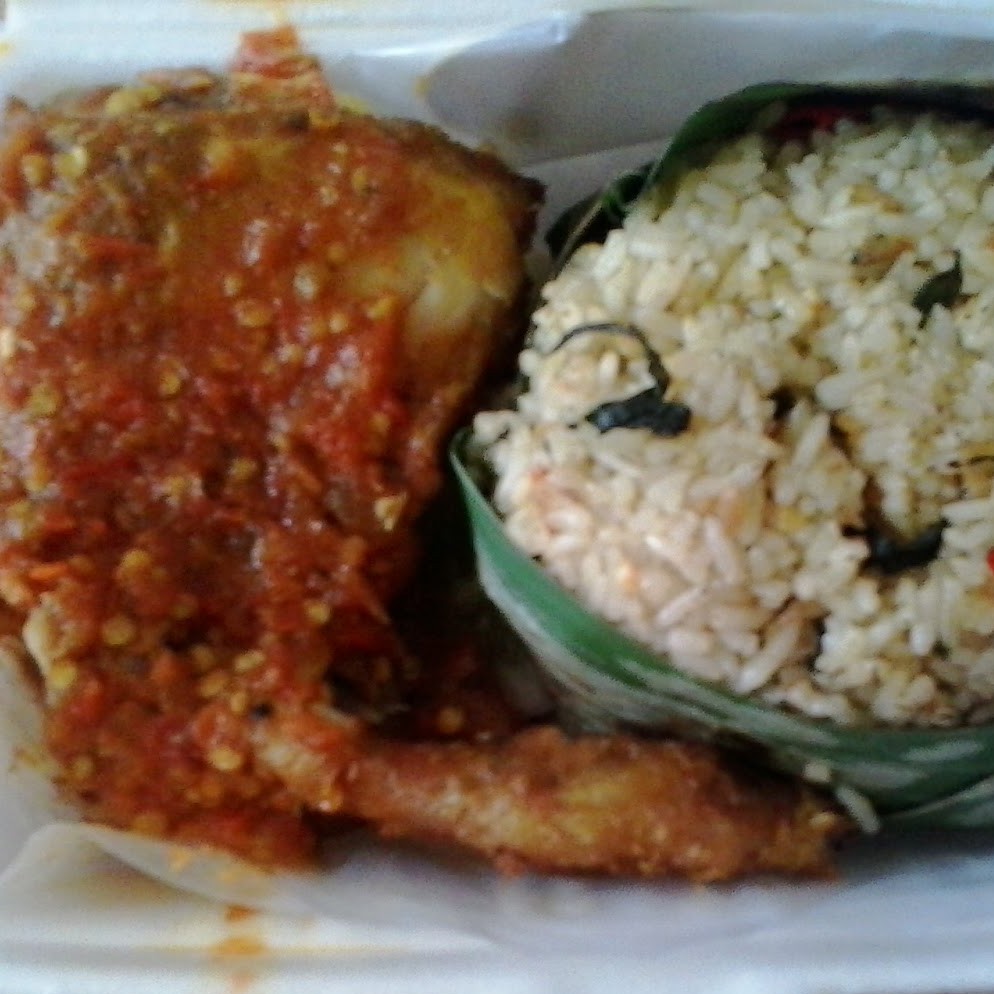 Nasi Bakar Ayam Penyet