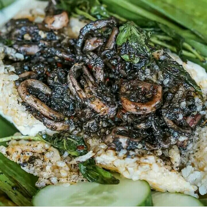 Nasi Bakar Cumi Hitam 2