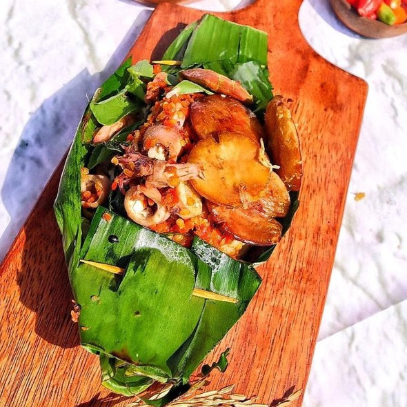 Nasi Bakar Jengkol Cumi