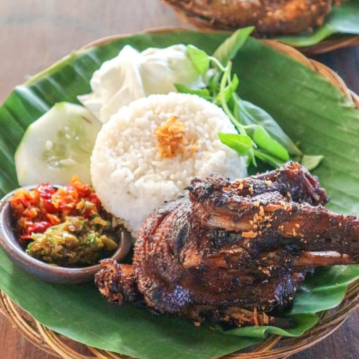 Nasi Bebek Bakar Besar