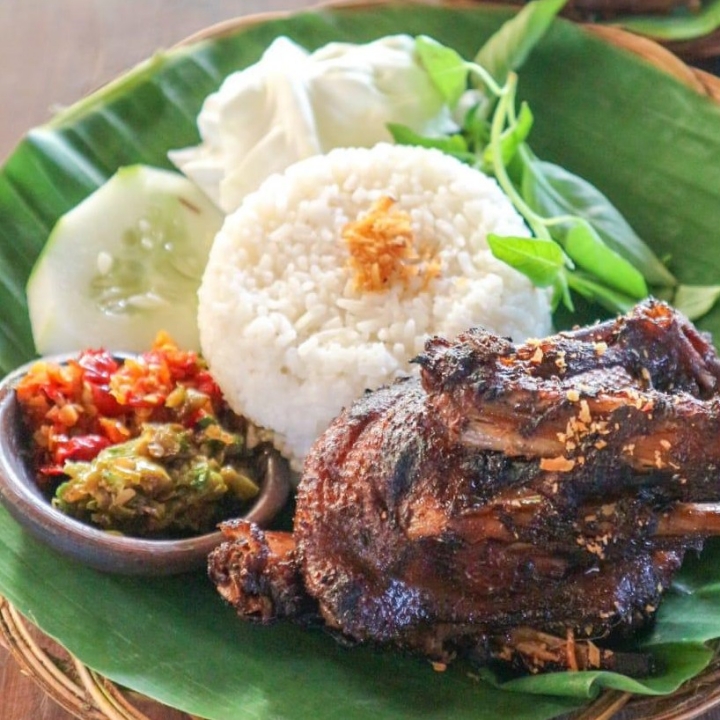 Nasi Bebek Goreng Jumbo