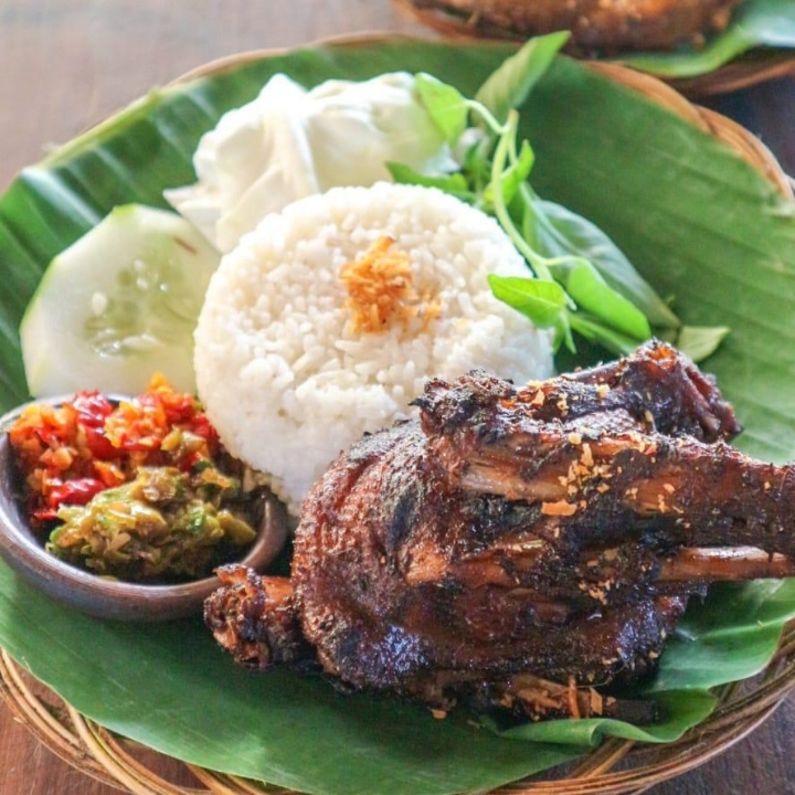 Nasi Bebek Bakar Sedang