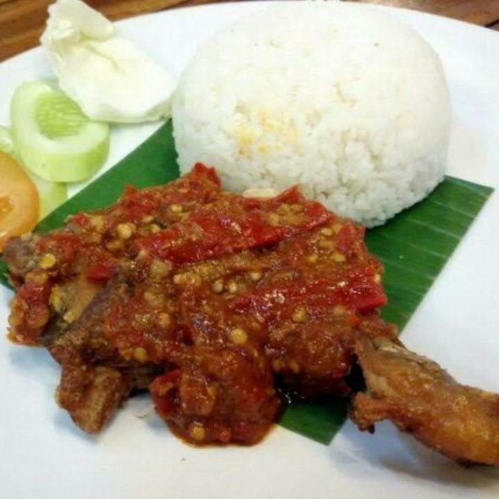 Nasi Bebek Penyet