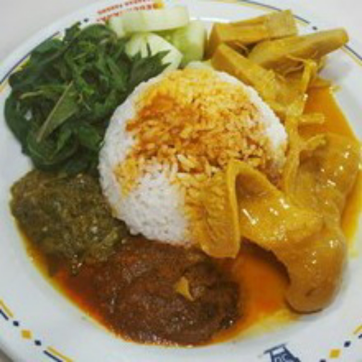 Nasi Bungkus Tunjang Kikil