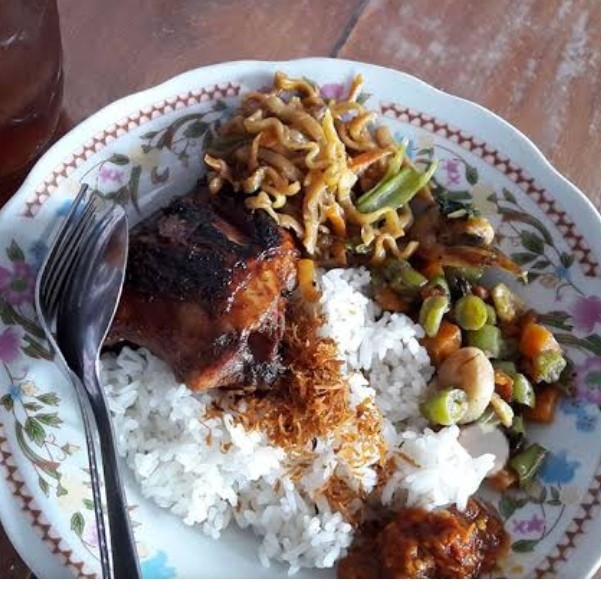 Nasi Campur 