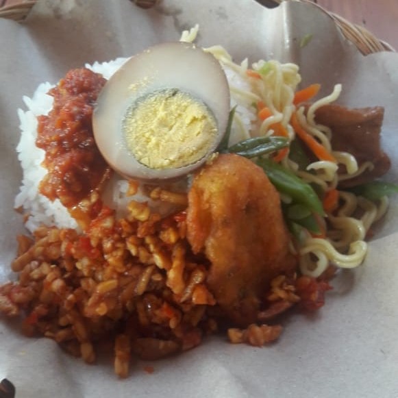 Nasi Campur